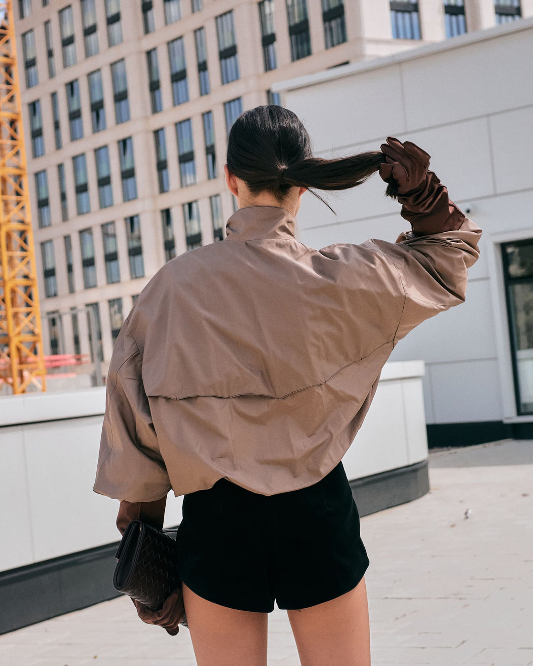 CASSANDRE BOMBER IN SILK CHOCOLATE