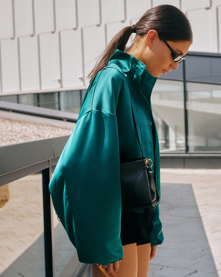 CASSANDRE BOMBER IN SILK EMERALD