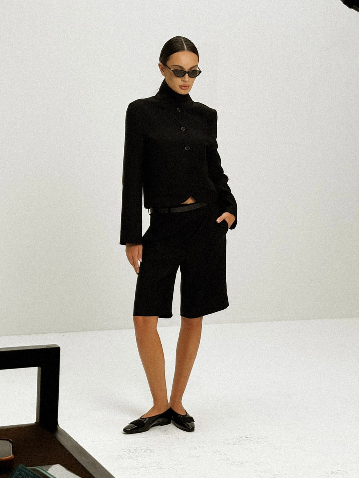 Collar fitted jacket in grain de poudre