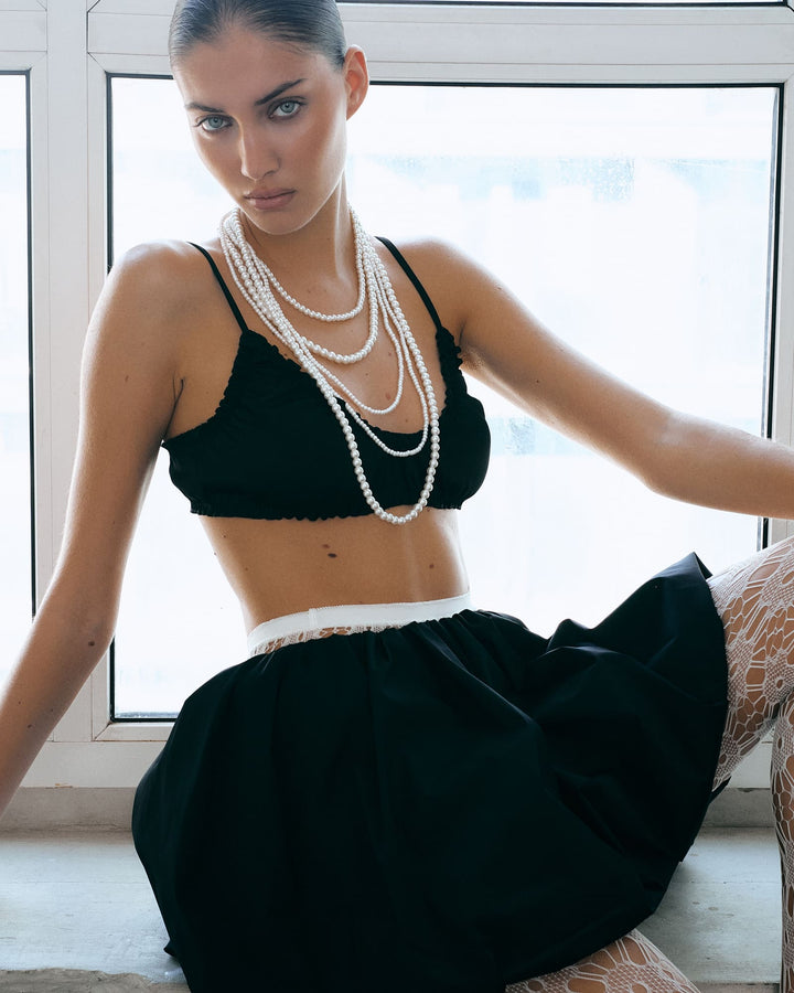 RUFFLES TOP